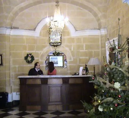 Castille Hotell 3*