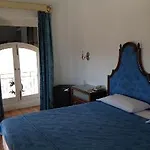 Castille Hotel 3*