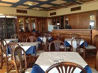 Hotel Castille 3*